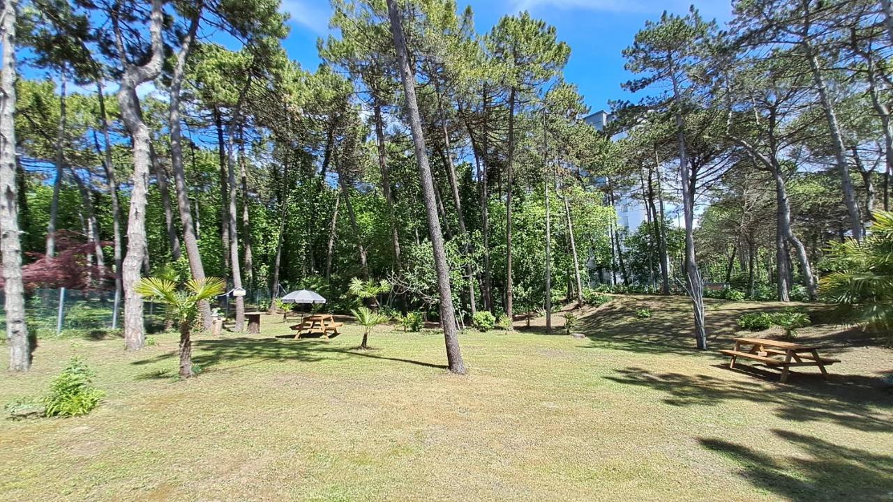 Villa Barbara Fra I Pini Lignano Sabbiadoro Exterior photo